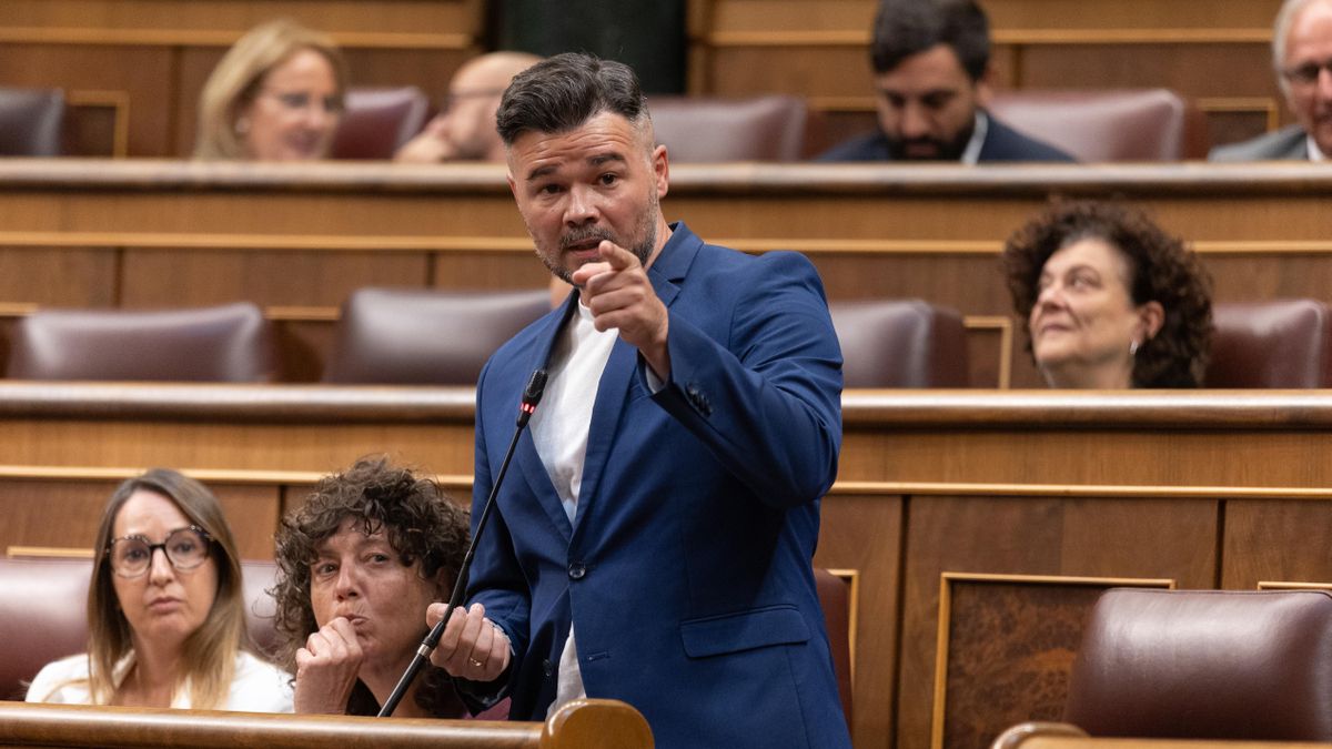 Rufián, el último hombre vivo en la llamada a la unidad de la izquierda