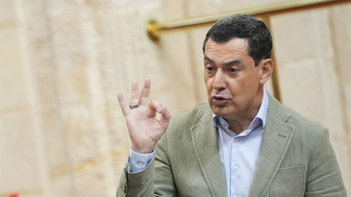 Moreno elude responder si mintió alguna vez con su fluctuante currículum: «Está en la web de la Junta desde hace una década»