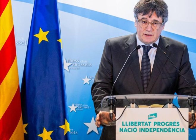 Puigdemont pide al Constitucional que suspenda ya su orden de prisión en España mientras decide sobre su amnistía