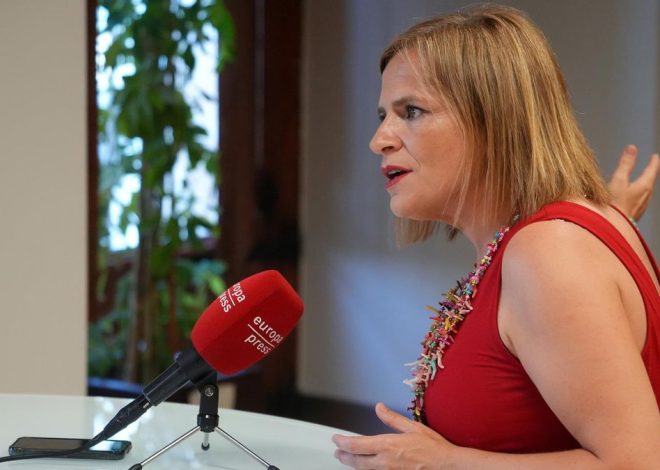 Pilar Bernabé, sobre la gestión de la dana: «Mazón enseñó 13 llamadas y yo tengo 240»