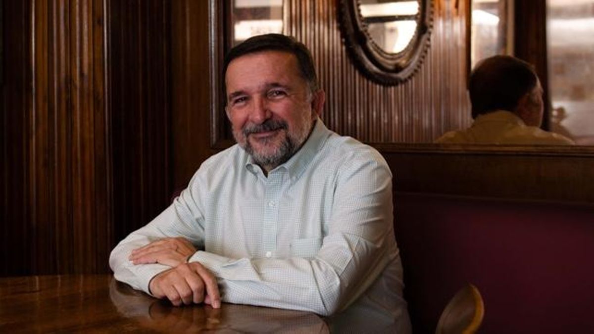 Sergio Vila-Sanjuán, escritor: «El turismo plantea un problema importante, pero dudo que Barcelona hubiera superado las últimas crisis económicas sin él»