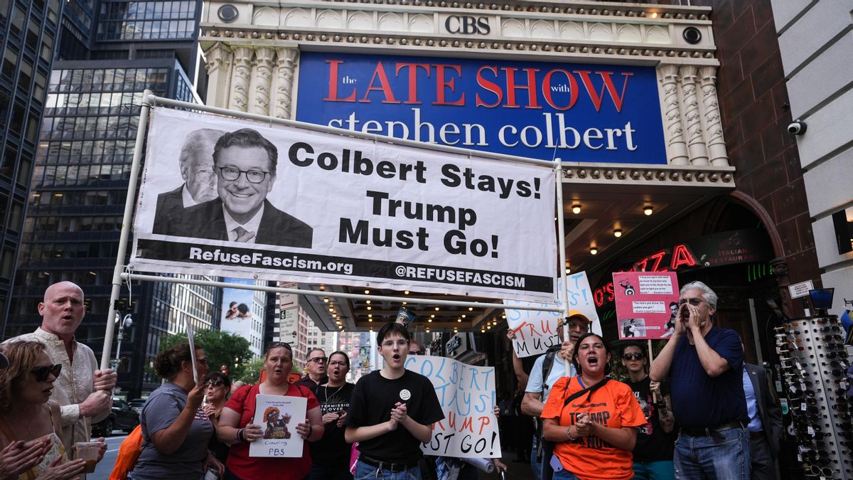 La Administración Trump aprueba la fusión de Paramount y Skydance tras el acuerdo con CBS y la cancelación del programa de Colbert