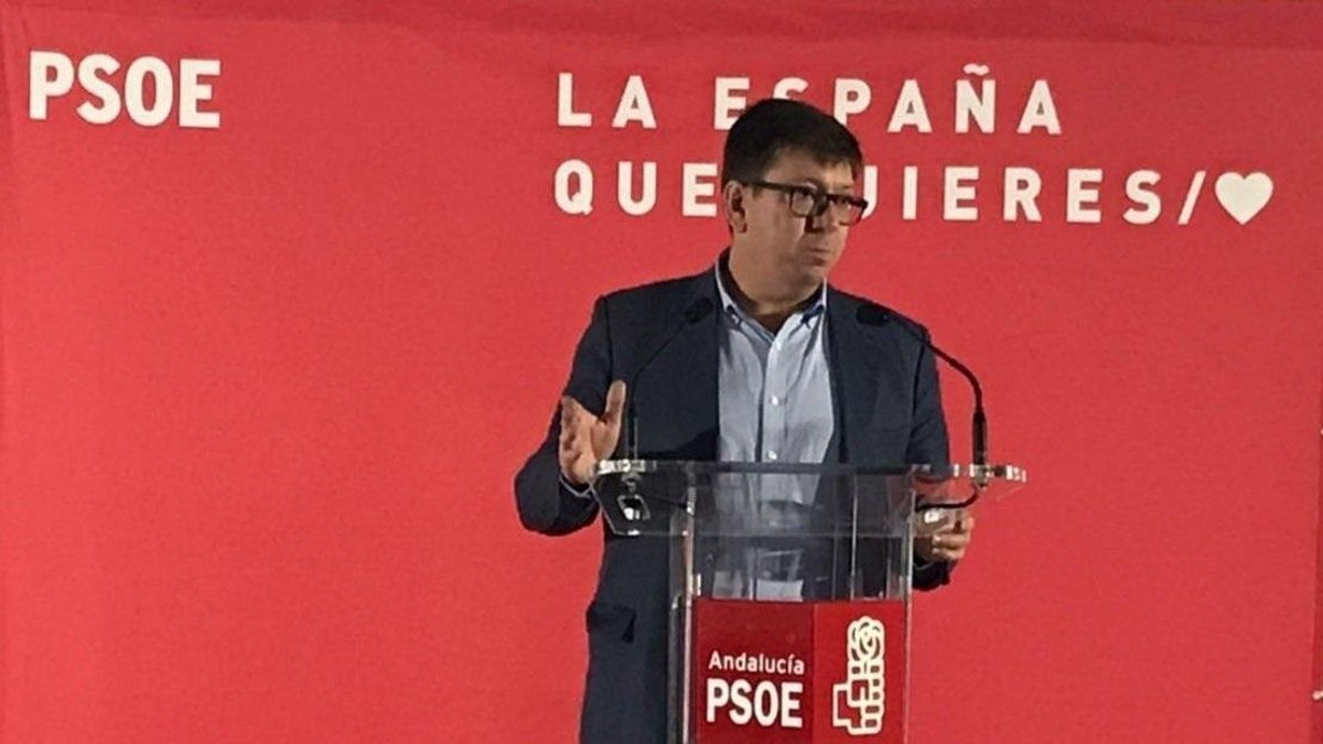 Paco Salazar renuncia voluntariamente a formar parte de la dirección del PSOE tras las acusaciones de varias mujeres