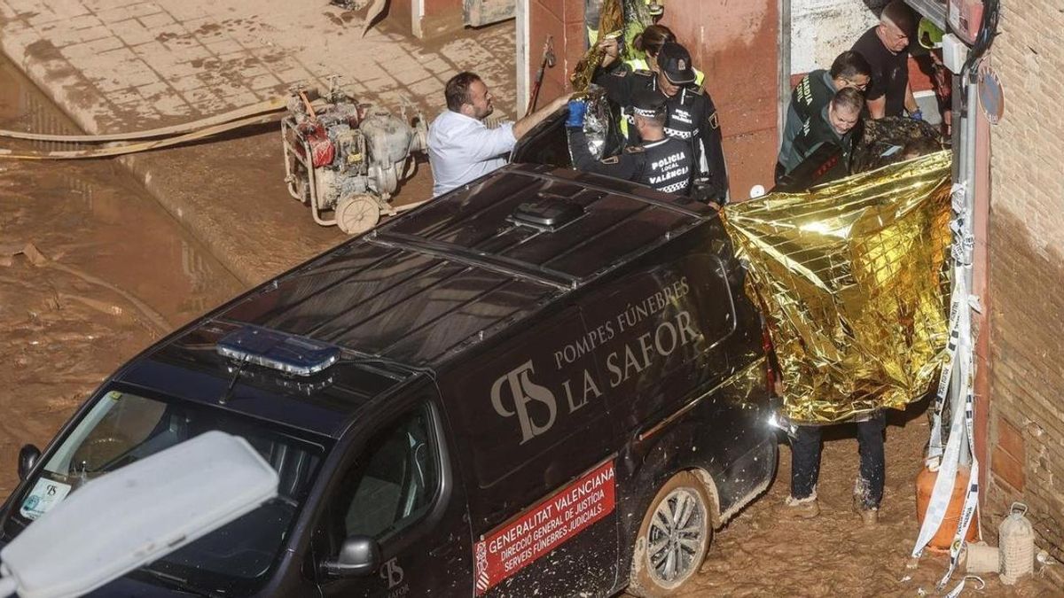 Una abogada incordia a la jueza de la dana con tres versiones distintas de los mismos «bulos» sobre la cifra de fallecidos