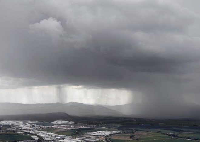 La Aemet activa alerta naranja por fuertes tormentas que dejará la dana en Aragón, Catalunya y Comunitat Valenciana