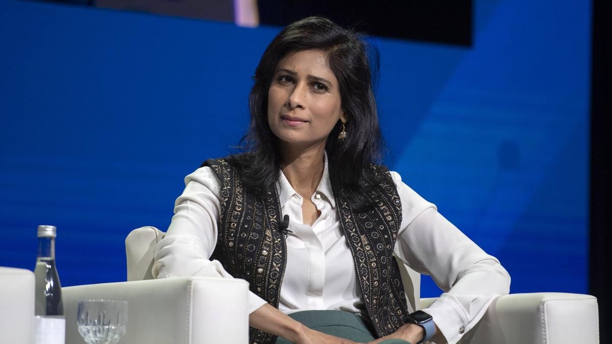 Gita Gopinath abandona el FMI tras hacer historia como la primera mujer economista jefe