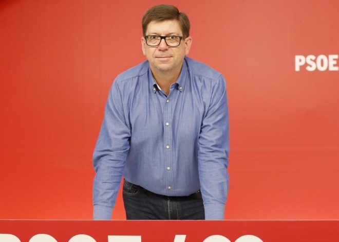 Varias mujeres del PSOE acusan a Paco Salazar de «comportamientos inadecuados» cuando era su jefe