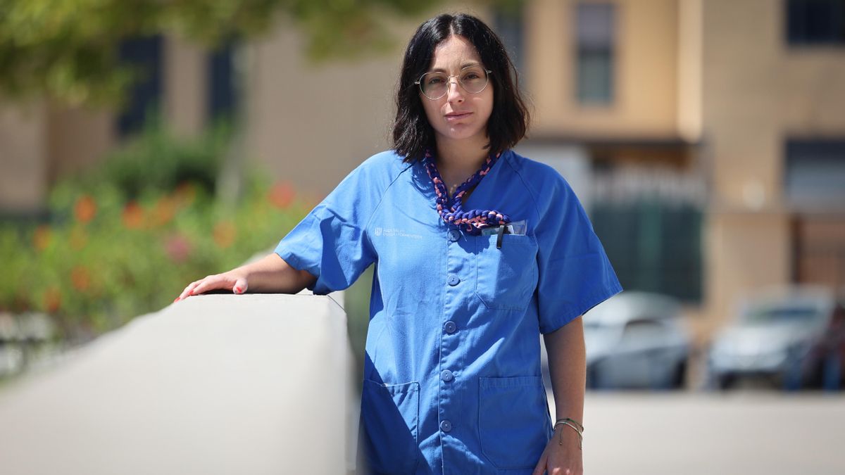«Es imposible vivir aquí»: Fran, Laura y Fátima tienen trabajo, pero tendrán que abandonar Ibiza por los alquileres