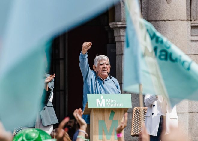 El histórico líder vecinal Félix López-Rey se retira como concejal de Más Madrid y deja la política institucional
