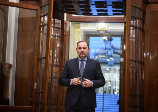 El Congreso pagó más de 560.000 euros a Ábalos en cuentas del PSOE y más de 70.000 en suyas propias