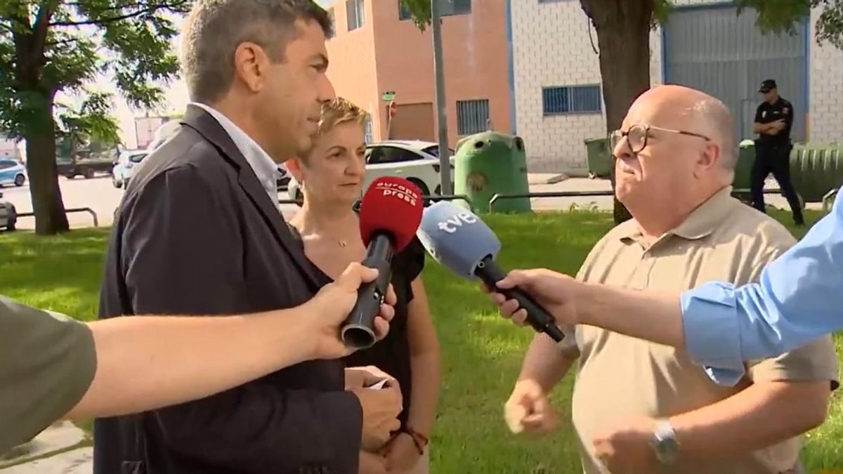 Un afectado por la dana, a Mazón: «¡No estabas en tu sitio, no me jodas Carlos, ha muerto mucha gente!»