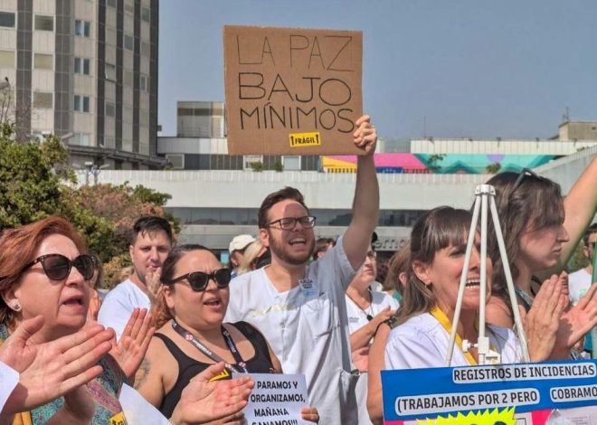 Día de rebelión en el Hospital de La Paz: «En Urgencias, hay pacientes que esperan ser ingresados desde hace 72 horas»