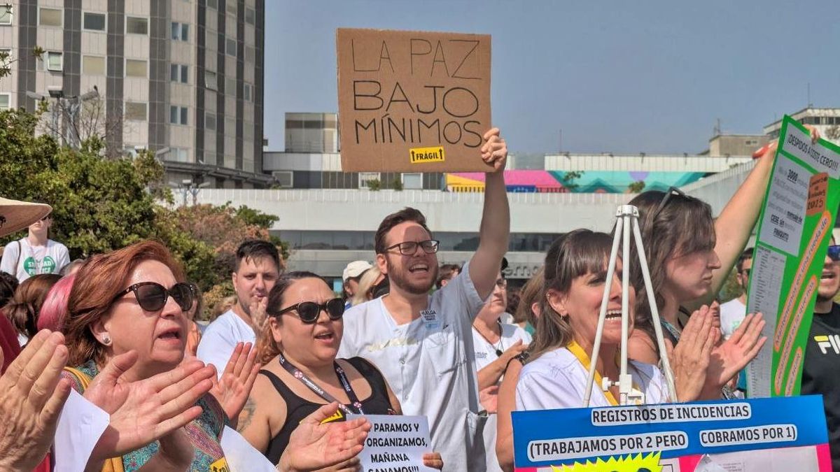Día de rebelión en el Hospital de La Paz: «En Urgencias, hay pacientes que esperan ser ingresados desde hace 72 horas»