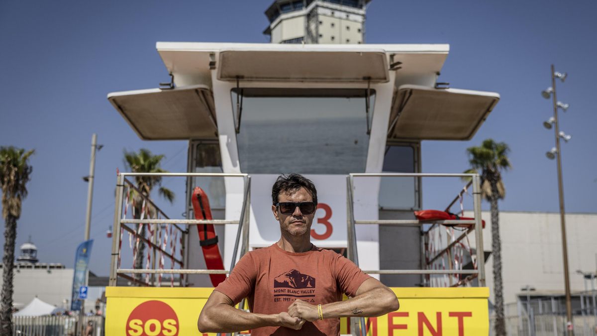 Los socorristas de Barcelona mantienen la huelga tras 12 días y dos negociaciones fallidas: «Nadie nos ha escuchado»
