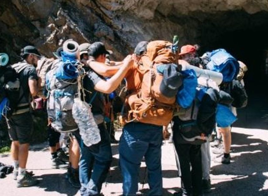 Un alojamiento de Cantabria cancela la reserva de una veintena de niños tutelados porque son «demasiados extranjeros»
