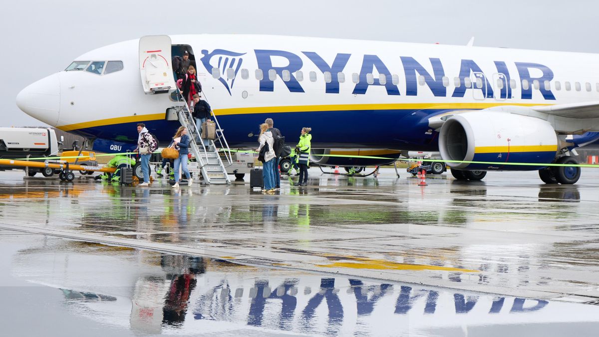 UGT convoca huelga en el ‘handling’ de Ryanair a partir del 15 de agosto y hasta final de año