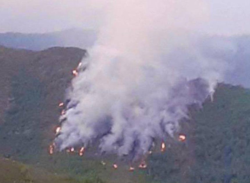 El incendio de Jarilla en Cáceres sigue sin control y arrasa 4.800 hectáreas