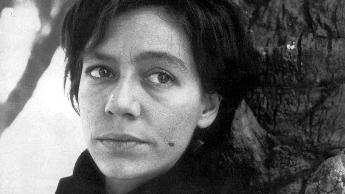 Los caminos que llevan a Alejandra Pizarnik: la fascinación, la intensidad, la revolución
