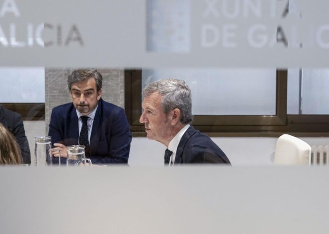 Rueda admite ahora que hubo medios de la Xunta parados en los incendios por falta de personal para cubrir las 24 horas