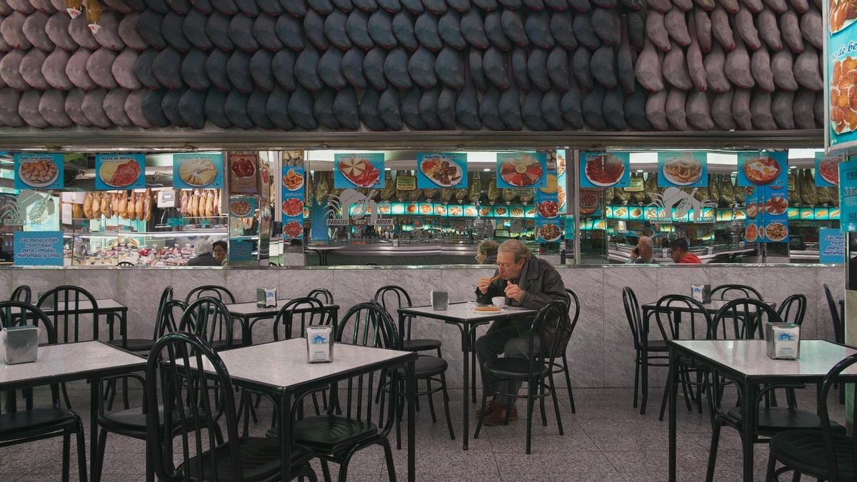 Juan Cavestany estrena una sinfonía visual sobre Madrid: «Me preocupa el fin de los cines, pero más el de las cafeterías»