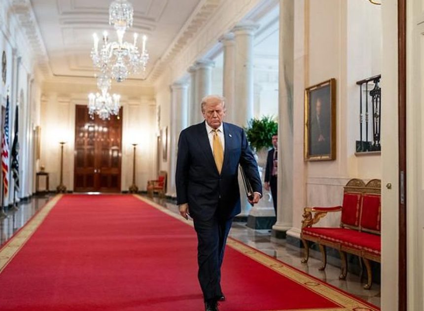Trump da 90 días más a China para negociar los aranceles