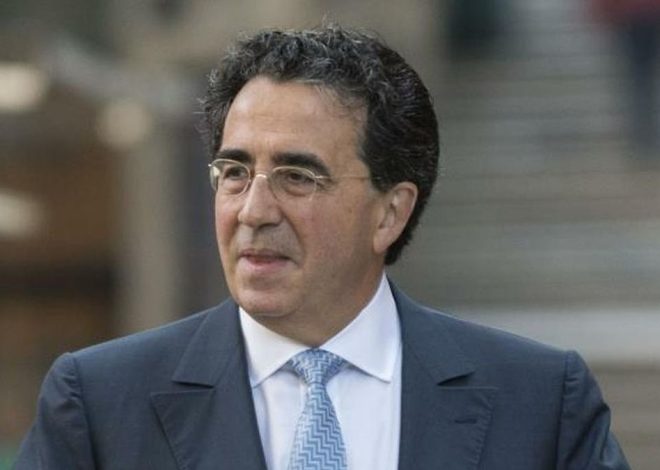 Roban en València un reloj de 100.000 euros al arquitecto Santiago Calatrava