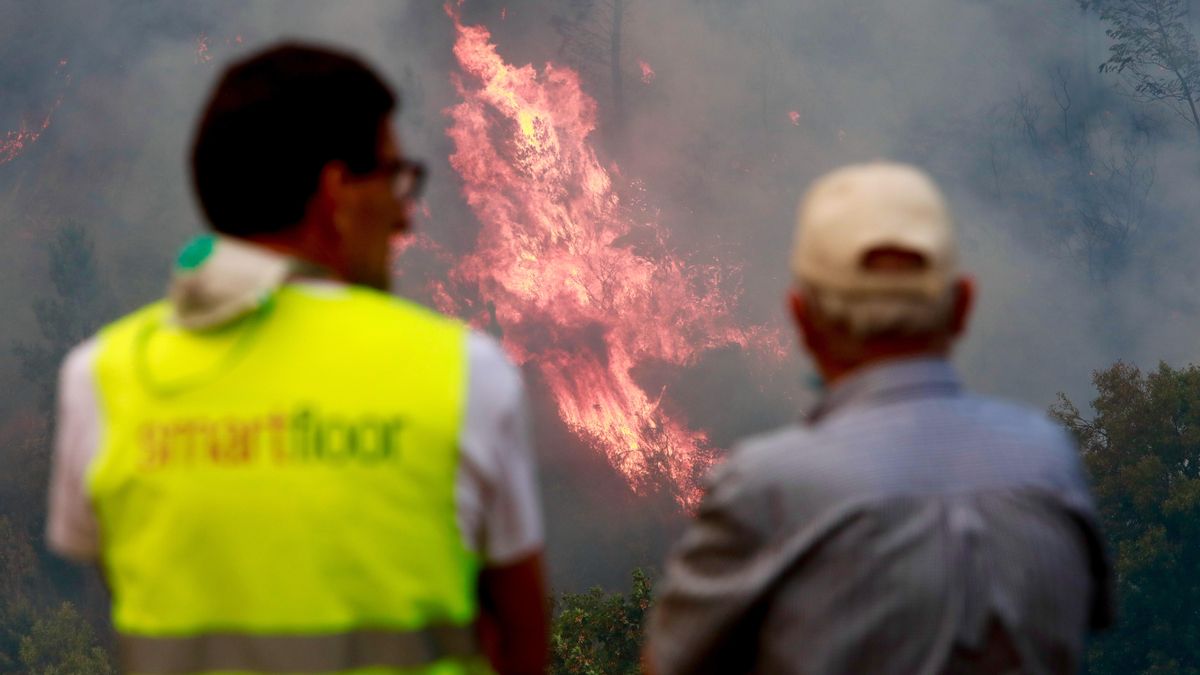 Desobedecer para salvar tu casa puede acabar en tragedia: «El fuego es capaz de llevarse por delante pueblos enteros»