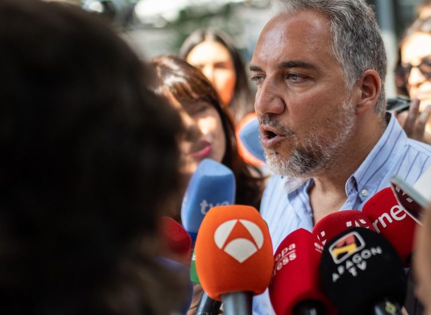 Bendodo llama «pirómana» a la directora de Protección Civil por criticar falta de anticipación autonómica con los fuegos