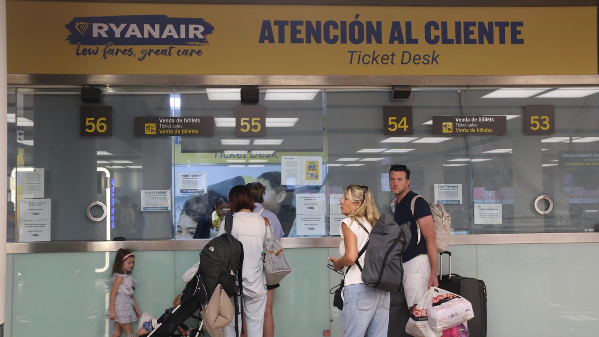 Normalidad en el aeropuerto de Barcelona a pesar de la nueva jornada de huelga del personal de tierra de Ryanair