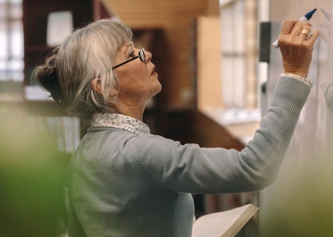 La biología explica por qué nos hacemos mayores de repente a los 44 y a los 60 años