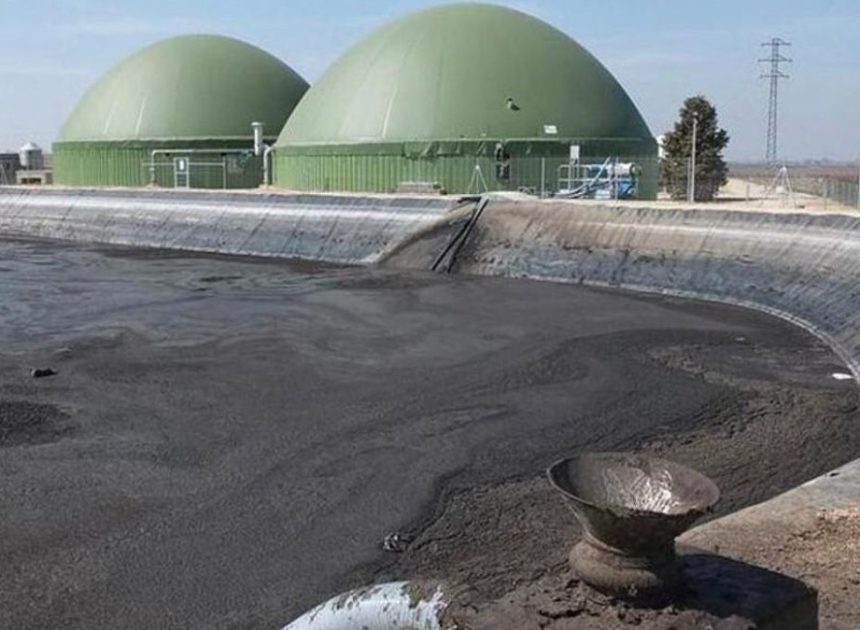 El rechazo vecinal y empresarial frenan la expansión del biogás en Barbastro (Huesca)