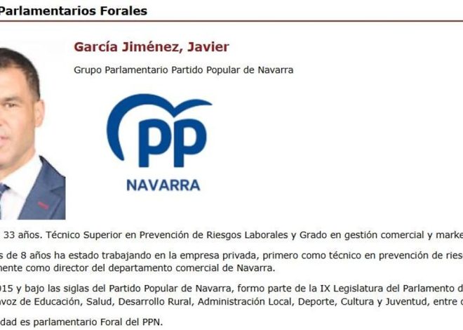 El presidente del PP de Navarra incluyó en su currículum un grado que no tiene
