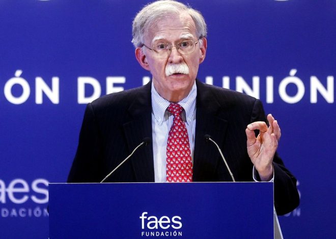 El FBI registra la casa de John Bolton, exasesor de seguridad nacional de Trump