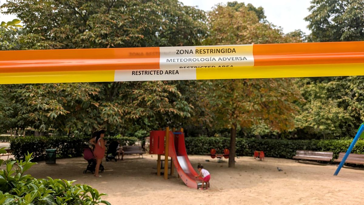 Los cierres «indiscriminados» del Retiro por calor y viento agotan a los negocios de la zona: “Sin parque no puedo abrir”