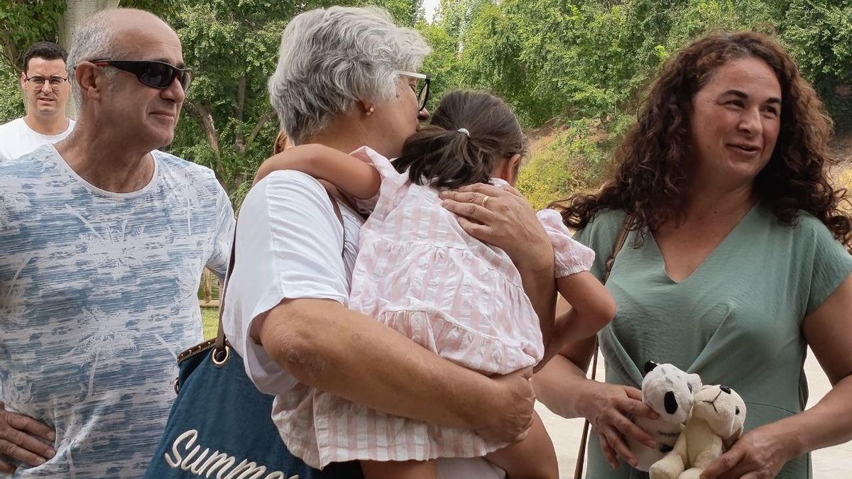 Las familias de acogida, una labor de amor y lucha contra los tabúes: «Yo lo haría una y mil veces»