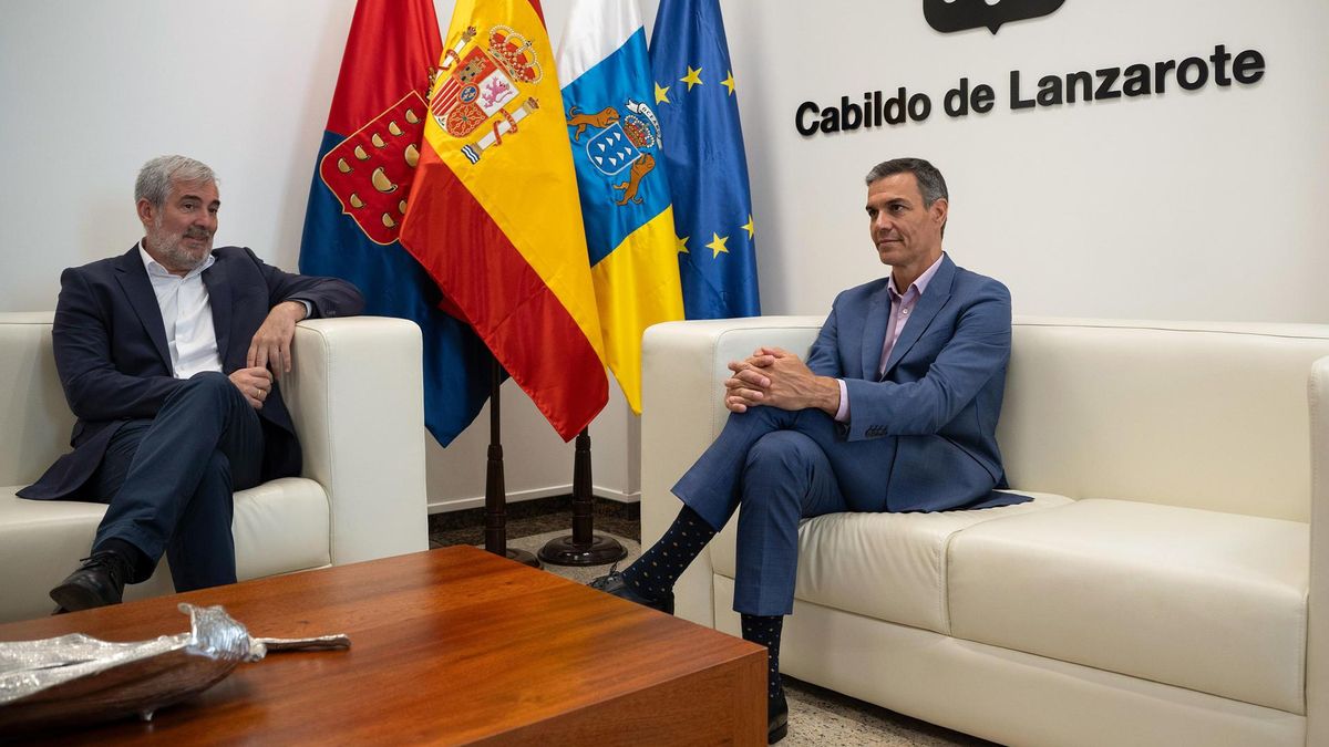 Clavijo pide a Sánchez un decreto que incluya todos los asuntos de la «agenda canaria» y acelerar los traslados de menores a la Península