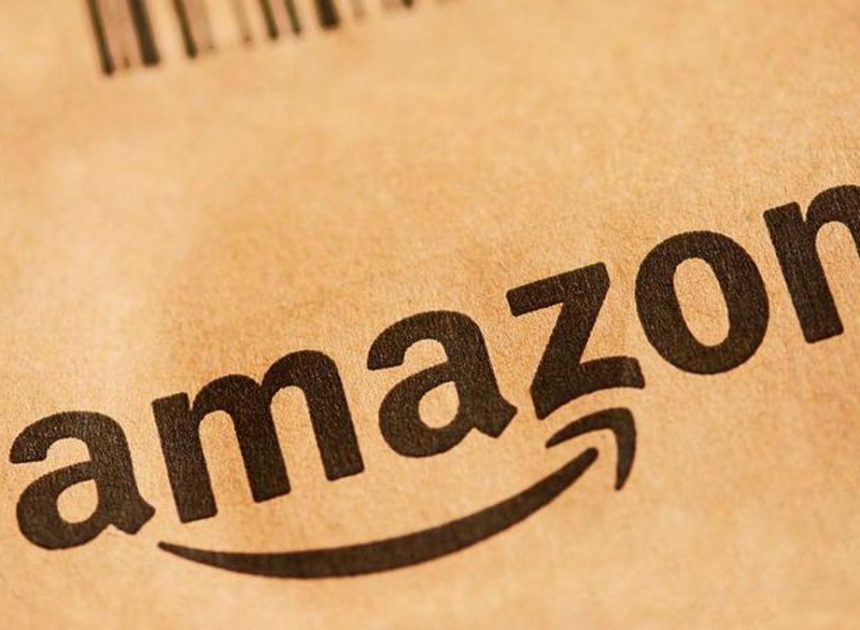 Una clienta de Amazon denuncia que un repartidor se masturbó en su habitación y volvió dos días después con otra entrega a su casa en Catalunya