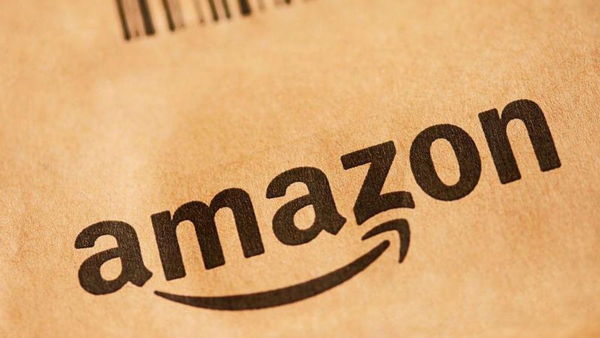 Una clienta de Amazon denuncia que un repartidor se masturbó en su habitación y volvió dos días después con otra entrega a su casa en Catalunya