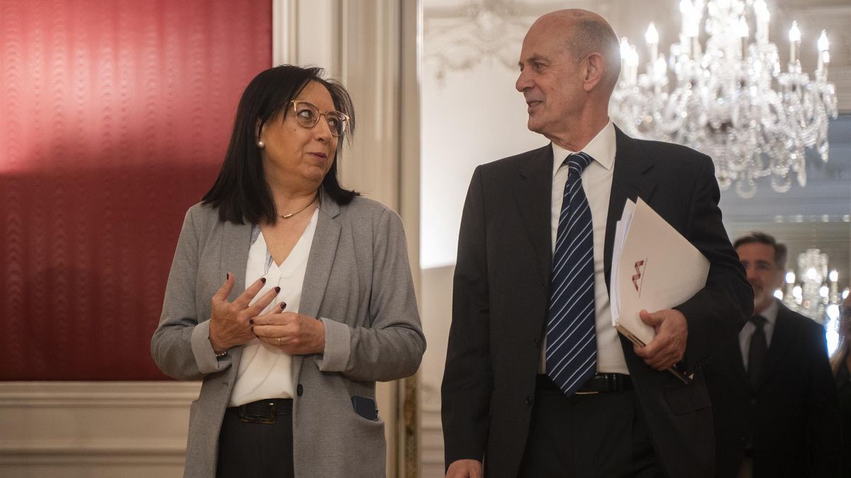 Antifraude incumplió su ley al denunciar al comisionado de la dana por su falso título sin informarle ni darle audiencia