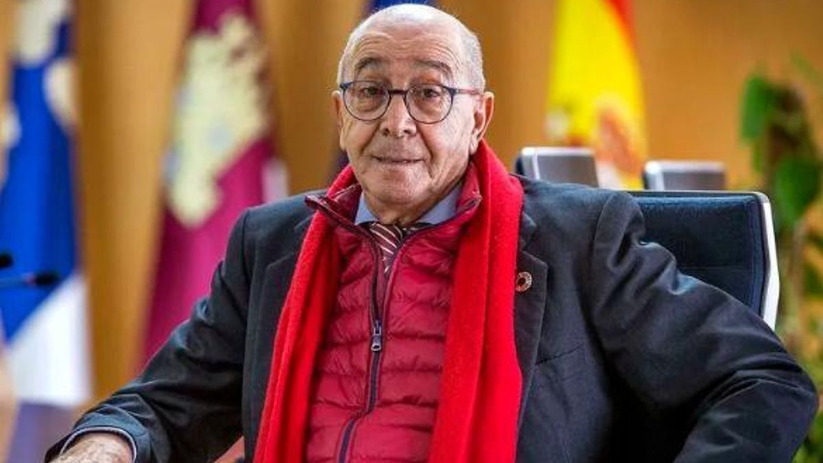 El alcalde socialista de Noblejas inicia una huelga de hambre para que Page construya un instituto en su pueblo