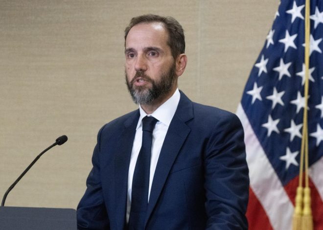 Una agencia federal investiga al exfiscal especial Jack Smith por imputar a Trump en 2023