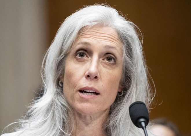 Trump cesa a la directora de la agencia de Control y Prevención de Enfermedades por no estar alineada con la agenda ultra