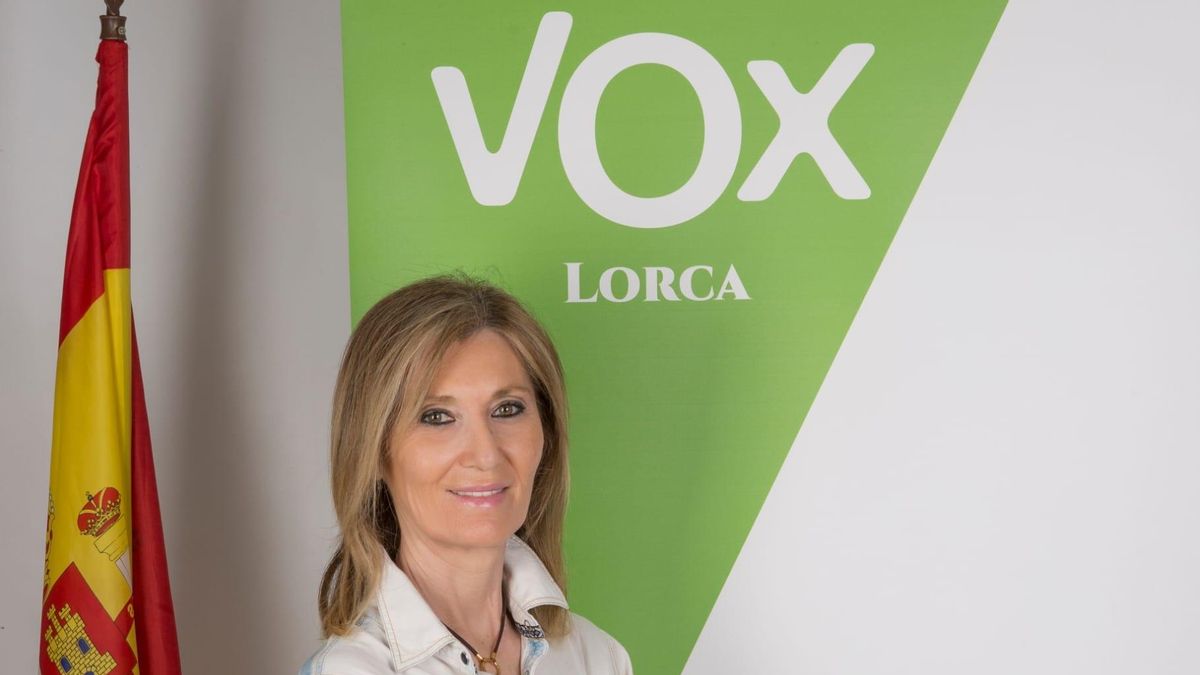 La teniente de alcalde de Vox en Lorca maquilló su currículum con un título que no existe