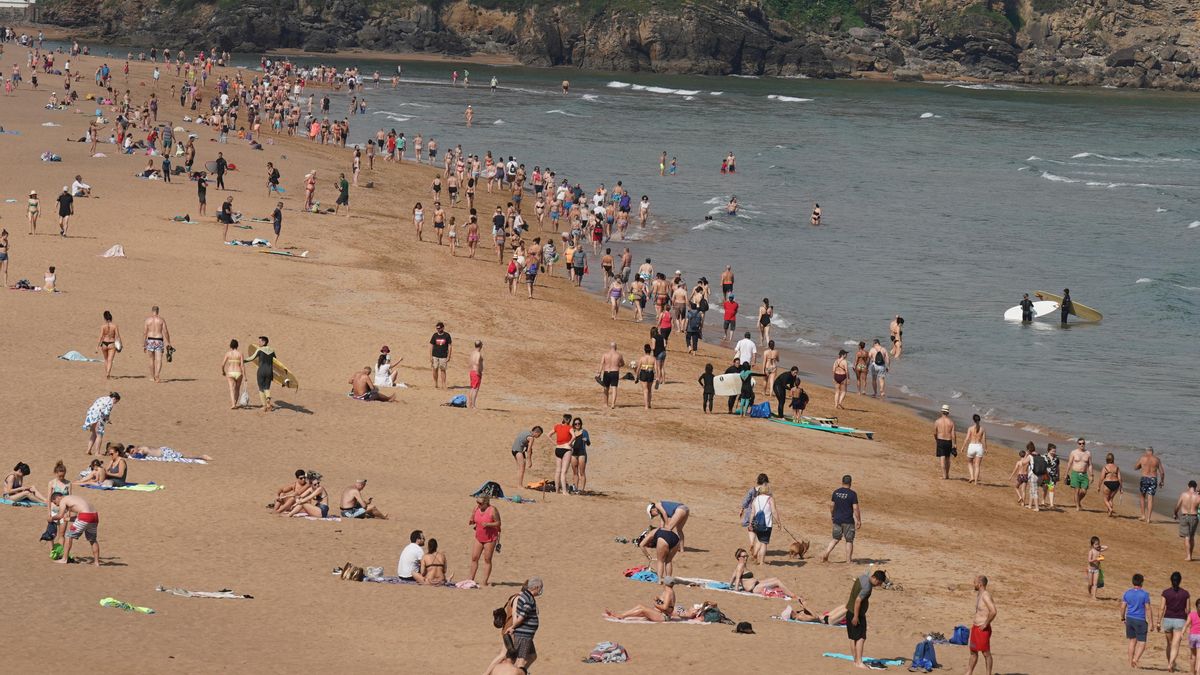 La ola de calor continúa con alerta naranja en hasta ocho comunidades este martes