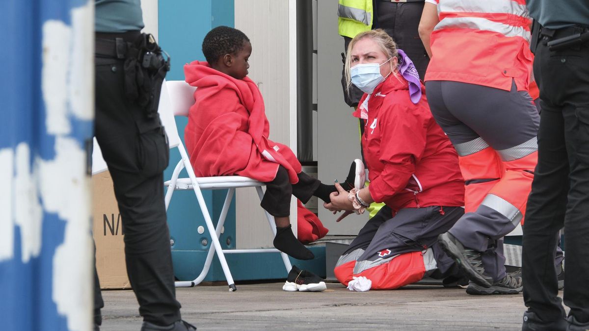 Balears desafía al Gobierno por el reparto de menores migrantes mientras se duplica la llegada de pateras a las islas