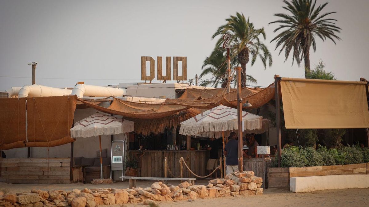 Cala Dúo, el polémico beach club inspeccionado por no respetar el parque natural de Formentera