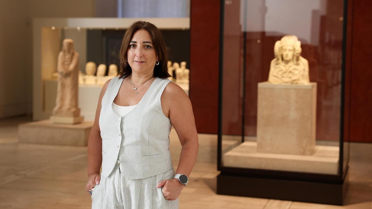 Marga Sánchez Romero, arqueóloga: «A las mujeres nos han marcado modelos estéticos desde la prehistoria»
