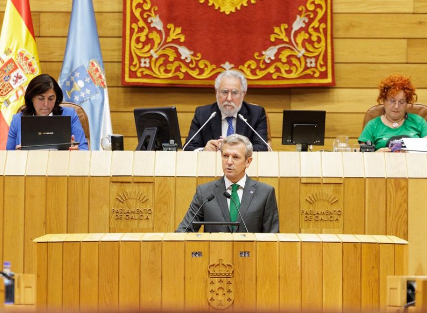 Rueda desvía culpas sobre los incendios de agosto y la oposición exige su dimisión “por incompetente”