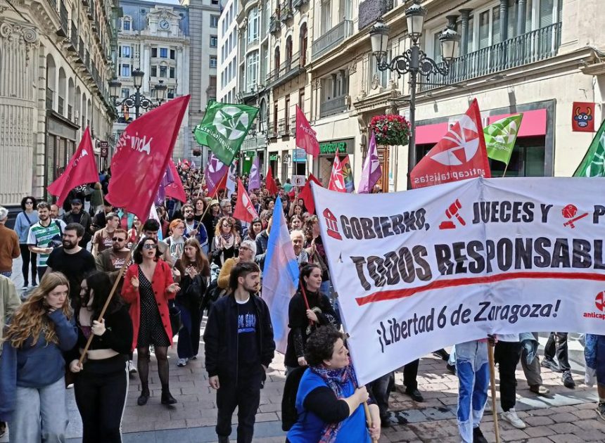 Indulto a dos de ‘Los 6 de Zaragoza’: Javitxu y Adrián recuperan la libertad tras más de un año en prisión