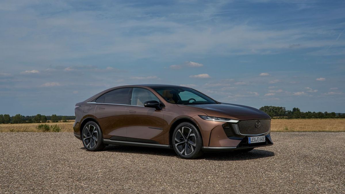 Mazda6e, un eléctrico de los que no pasan inadvertidos y funcional